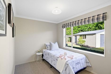 Photo of property in 10 Derby Close, Prebbleton, 7604