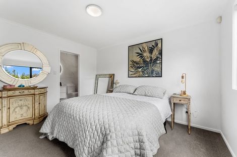 Photo of property in 7 Hawaiian Parade, Arkles Bay, Whangaparaoa, 0932