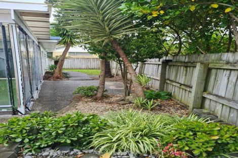 Photo of property in 17 Nukumea Common, Orewa, 0931