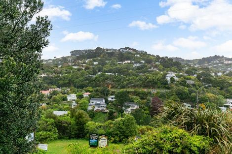 Photo of property in 103 Churchill Drive, Crofton Downs, Wellington, 6035