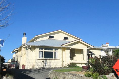 Photo of property in 14 Clyde Road, Bluff Hill, Napier, 4110