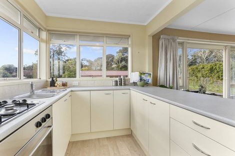 Photo of property in 1/50 Kaipatiki Road, Glenfield, Auckland, 0629