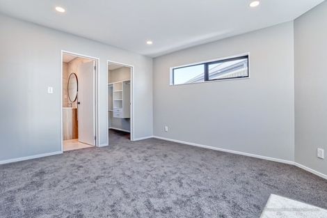 Photo of property in 49a Rosedale Road, Pinehill, Auckland, 0632