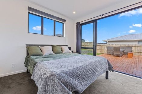 Photo of property in 3 Wheriko Avenue, Glenbrook, 2681