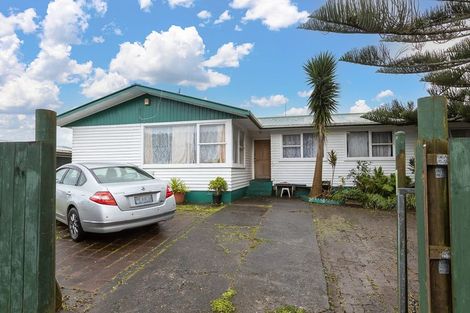Photo of property in 37 Hokianga Street, Mangere East, Auckland, 2024
