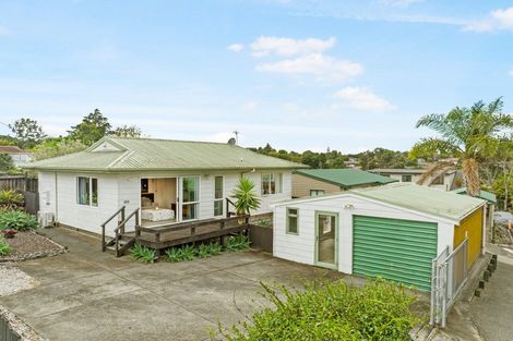 Photo of property in 163 Don Buck Road, Massey, Auckland, 0614