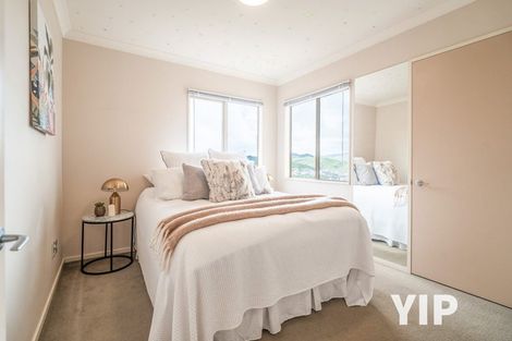 Photo of property in 50 Erlestoke Crescent, Churton Park, Wellington, 6037