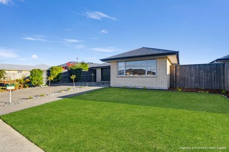 Photo of property in 35 Sutherland Drive, Kaiapoi, 7630