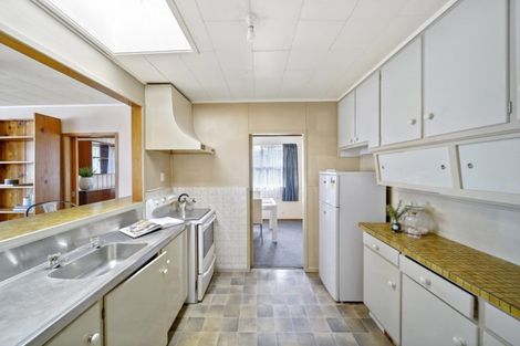 Photo of property in 29 Studfall Street, Pakuranga Heights, Auckland, 2010