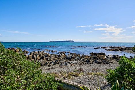 Photo of property in 79 Moana Road, Plimmerton, Porirua, 5026