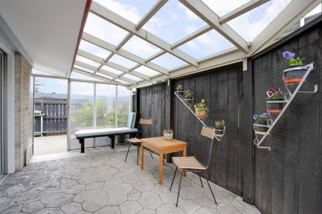 Photo of property in 129 Gloucester Street, Taradale, Napier, 4112