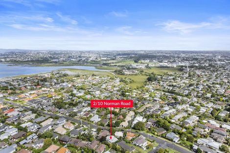 Photo of property in 10 Norman Road, Hauraki, Auckland, 0622