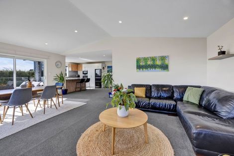 Photo of property in 14 Skinner Street, Blagdon, New Plymouth, 4310