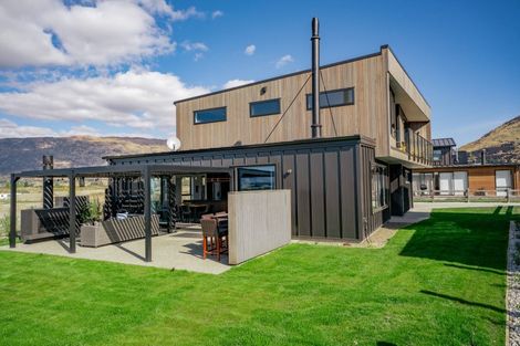 Photo of property in 3b Wallace Place, Westown, New Plymouth, 4310