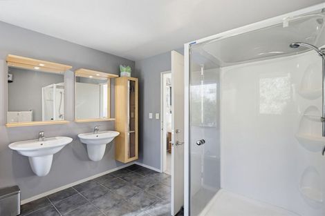 Photo of property in 424 Barkers Road, Loburn, Rangiora, 7472