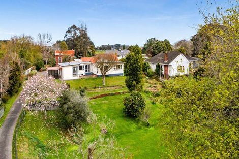 Photo of property in 149 South Road, Hawera, 4610