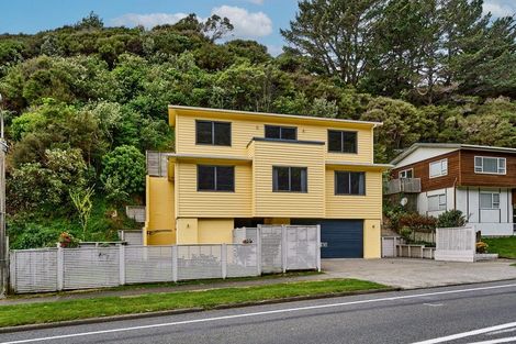 Photo of property in 13 Postgate Drive, Whitby, Porirua, 5024