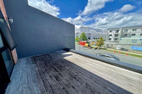 Photo of property in 6b Carlos Drive, Flat Bush, Auckland, 2016