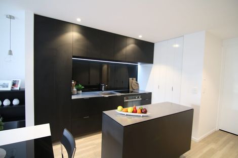 Photo of property in 138a Holly Road, St Albans, Christchurch, 8014