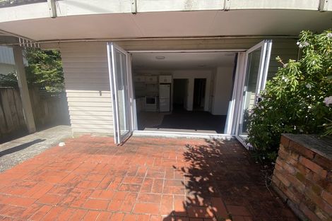 Photo of property in 61 Thompson Street, Mount Cook, Wellington, 6011