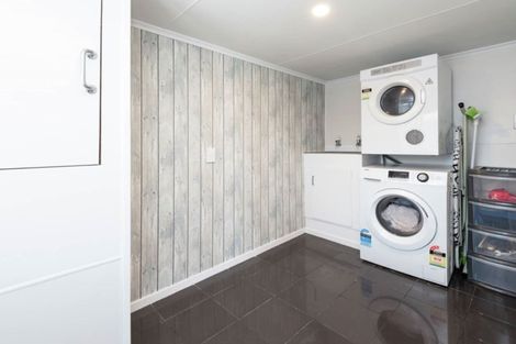 Photo of property in 1/21 Union Road, Howick, Auckland, 2014