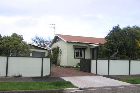 Photo of property in 28 Titoki Street, Palmerston North, 4414