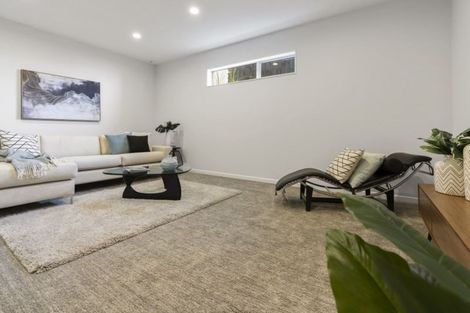 Photo of property in 13 Manawanui Way, Orewa, 0931