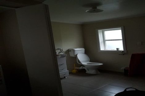 Photo of property in 32 Lincoln Avenue, Tawa, Wellington, 5028