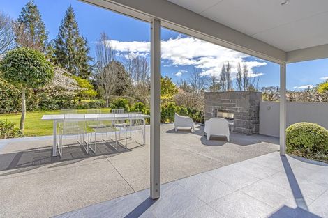 Photo of property in 519 Avonhead Road, Avonhead, Christchurch, 8042