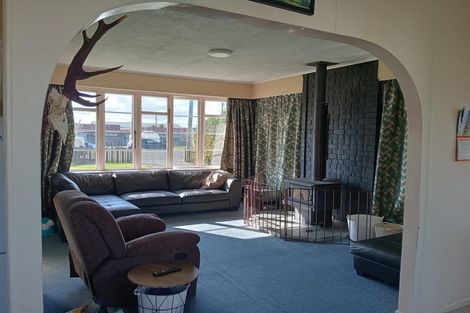 Photo of property in 9 Birch Street, Tuatapere, 9620