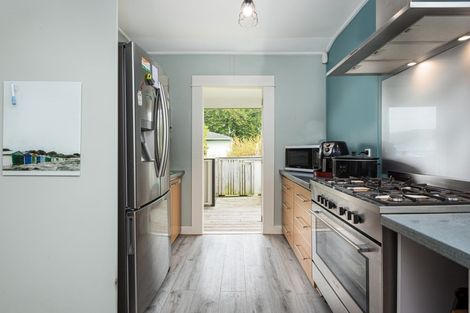 Photo of property in 50 Kenilworth Street, Waipawa, 4210