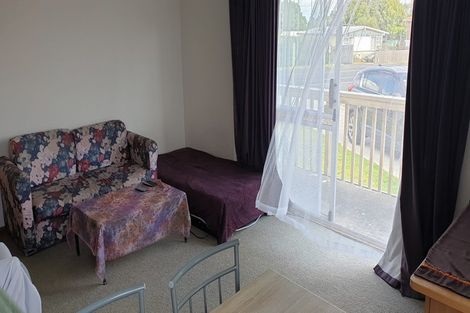 Photo of property in 193 Birkdale Road, Birkdale, Auckland, 0626