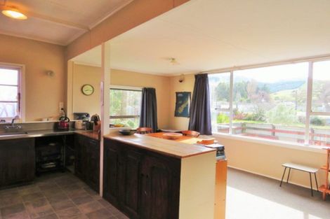 Photo of property in 8 Keppel Street, Porangahau, 4291
