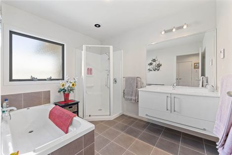 Photo of property in 4 The Pheasant Tail, Nukuhau, Taupo, 3330
