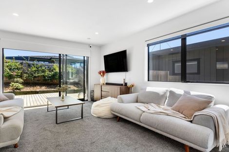 Photo of property in 13 Patrick Rice Drive, Swanson, Auckland, 0614