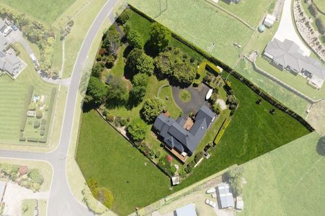 Photo of property in 10 Atkins Lane, Hamurana, Rotorua, 3097