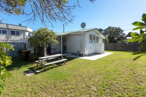 Photo of property in 603 Ocean Road, Whangamata, 3620