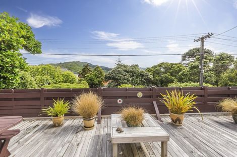 Photo of property in 9 Braithwaite Street, Karori, Wellington, 6012