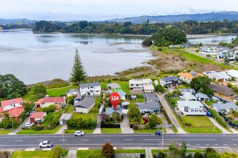 Photo of property in 124 Harbour Road, Ohope, 3121