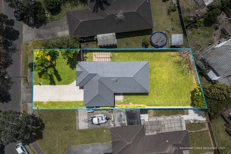 Photo of property in 8 Avonglen Court, Wattle Downs, Auckland, 2103