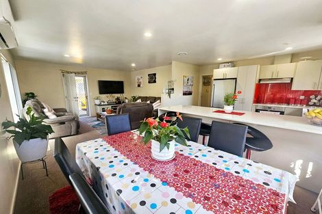 Photo of property in 3/331 Massey Road, Mangere East, Auckland, 2024