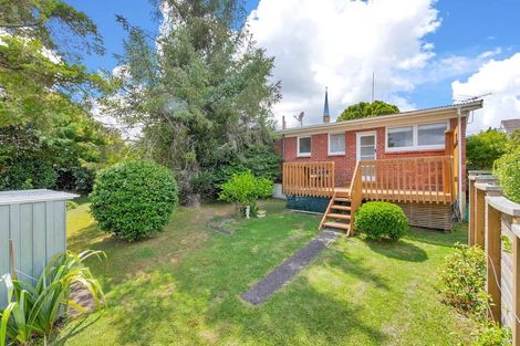 Photo of property in 8 Westward Ho, Glen Eden, Auckland, 0602