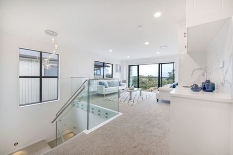 Photo of property in 24 Matahae Drive, Flat Bush, Auckland, 2019