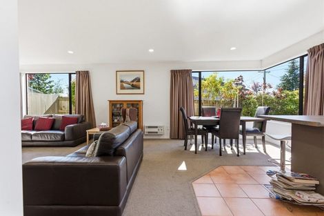 Photo of property in 31 Simons Street, Twizel, 7901