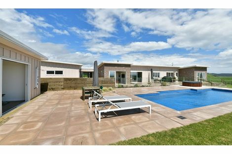 Photo of property in 3354 Kaipara Coast Highway, Glorit, Warkworth, 0984