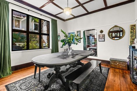 Photo of property in 507 Shakespeare Terrace, Bluff Hill, Napier, 4110