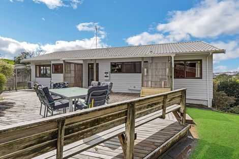 Photo of property in 69 Spence Road, Henderson, Auckland, 0612