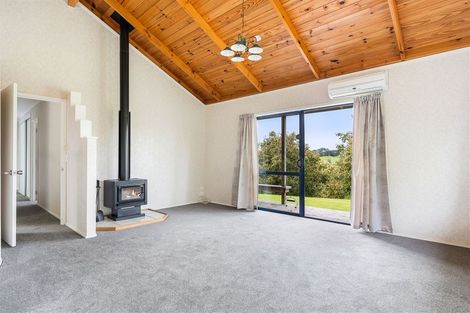 Photo of property in 229 Ngunguru Road, Glenbervie, Whangarei, 0173