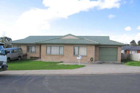 Photo of property in 8 Mili Way, Ranui, Auckland, 0612