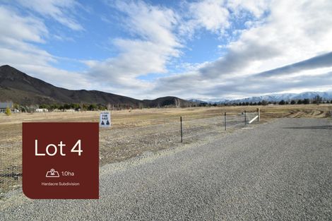 Photo of property in 17 Hardacre Place, Omarama, 9412